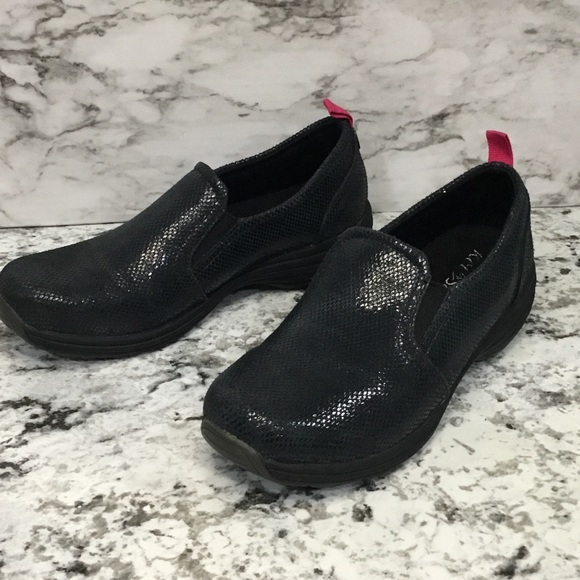 Koi By Sanita Women's Professional Black Nursing Clogs - Picture 3 of 12